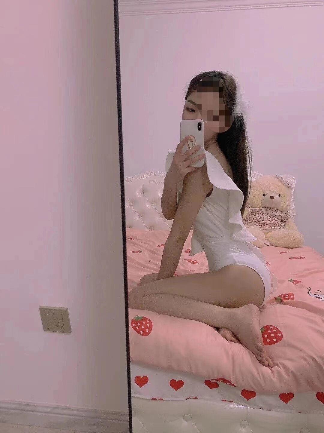 59126d4df730a9c8e15aa3a74f49c8b8.jpg